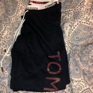 Tommy Hilfiger joggers